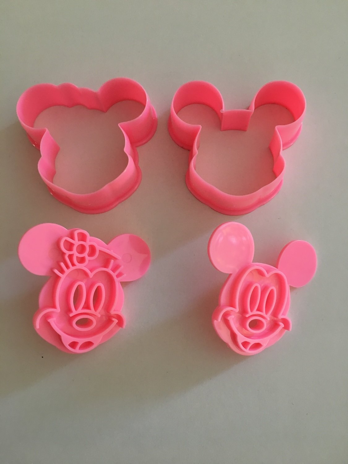 ### Mickey &amp; Minnie Mouse Cutters &amp; Embossers -Κουπ πατ με Εκβολεά -Μίκι &amp; Μίνι