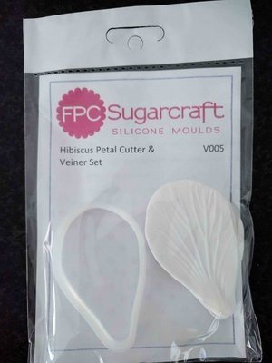 FPC Cutter & Veiner Set -HIBISCUS PETAL - Κουπ πατ και Πατάκι με Ραβδώσεις Ιβίσκος FPC Cutter & Veiner Set -HIBISCUS PETAL - Κουπ πατ και Πατάκι με Ραβδώσεις Ιβίσκος