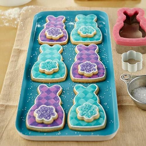 SALE!!! Wilton Easter Metal Grip Cutter -RABBIT and MINI FLOWER TAIL -Πασχαλινό Κουπ πατ Λαγός με Μινι Λουλούδι