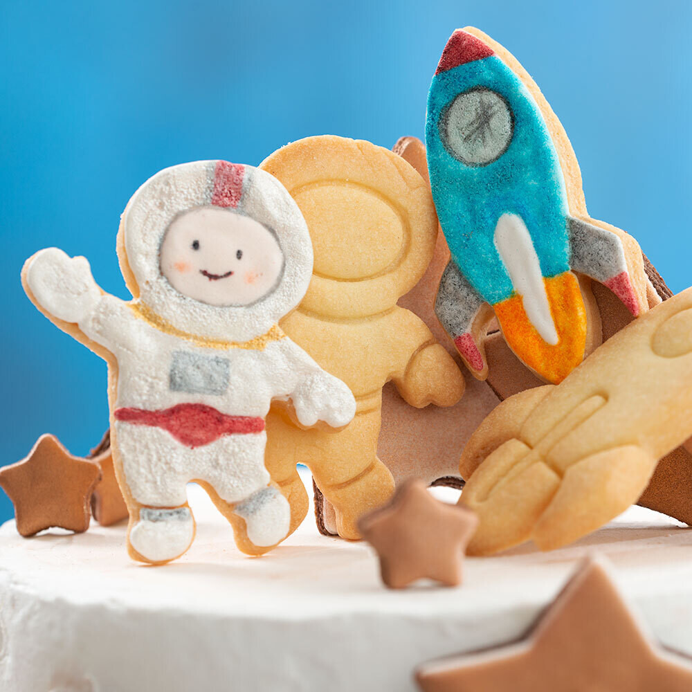 SALE!!! DECORA Cutters -SPACE -Astronaut &amp; Rocket Spaceship - Σετ 2 πλαστικά κουπ πατ Αστροναύτης και Πύραυλος/Διαστημόπλοιο