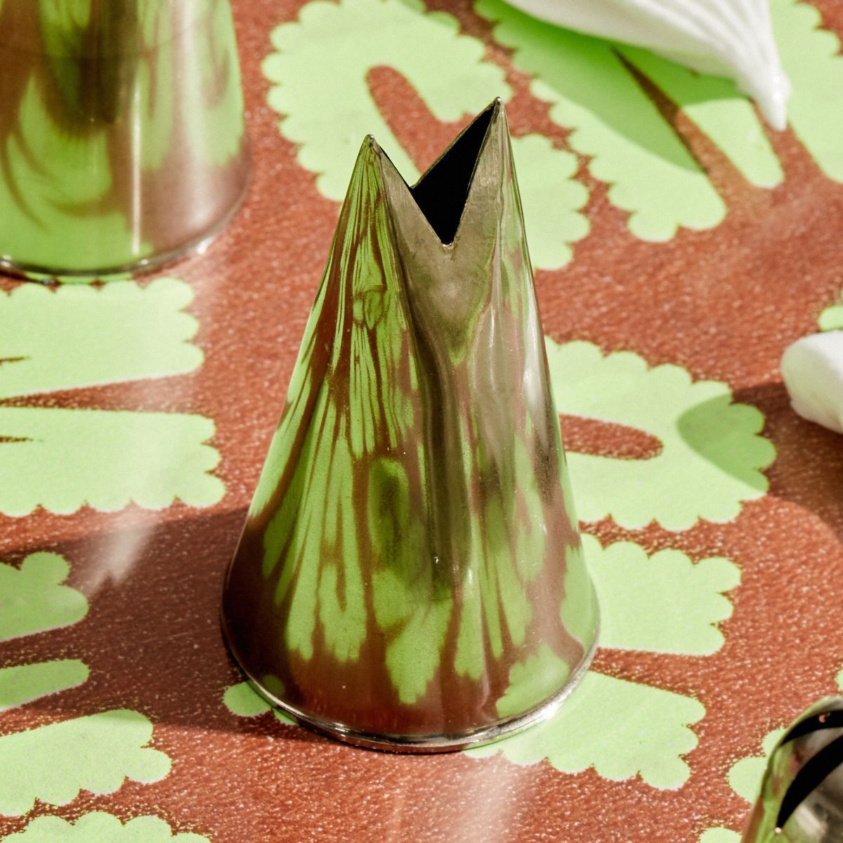 Colour Mill Piping Tip - 353 Leaf-Μύτη κορνέ φύλλα λουλουδιών