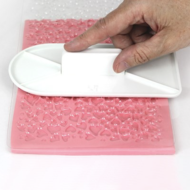 PME Impression Mat -MINI HEARTS - Πατάκι Αποτύπωσης Σχεδίου Μικρές Καρδιές
