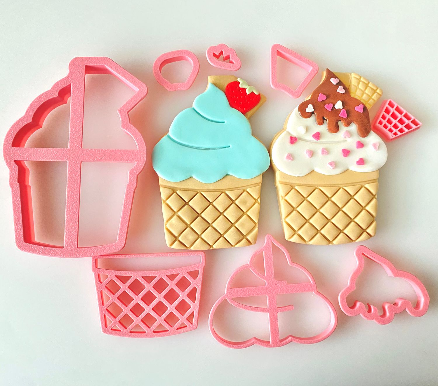 CBS Σετ 8 τμχ κουπάτ ICE CREAM WAFER CUP 8εκ, 9εκ, 10εκ -παγωτό κυπελάκι
