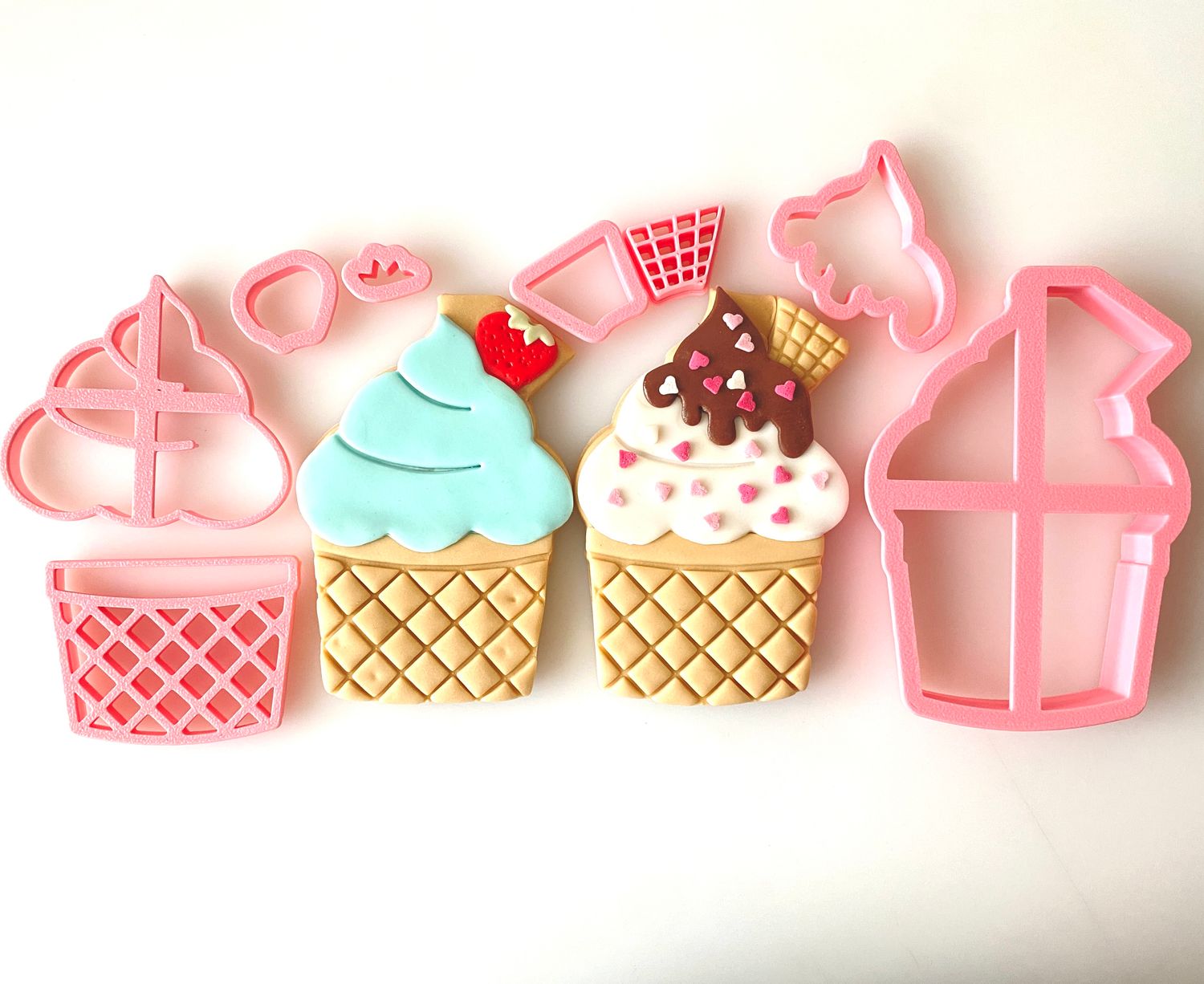 CBS Σετ 8 τμχ κουπάτ ICE CREAM WAFER CUP 8εκ, 9εκ, 10εκ -παγωτό κυπελάκι