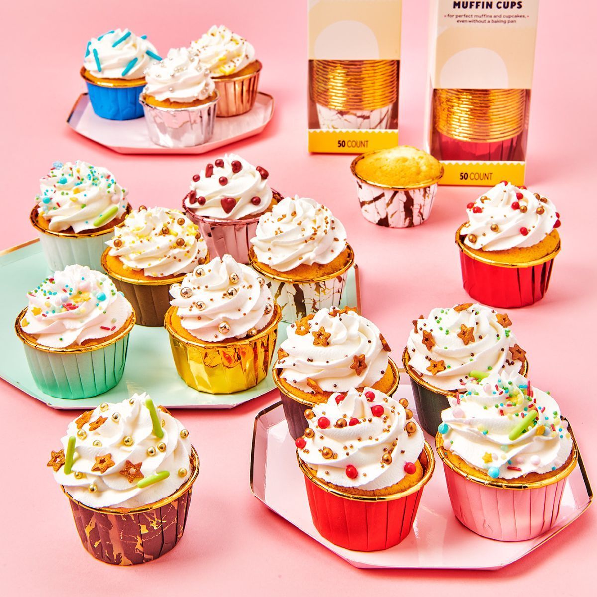 Wilton Muffin Cups GOLD -Κυπελάκια Ψησίματος Χρυσό 50 τεμ