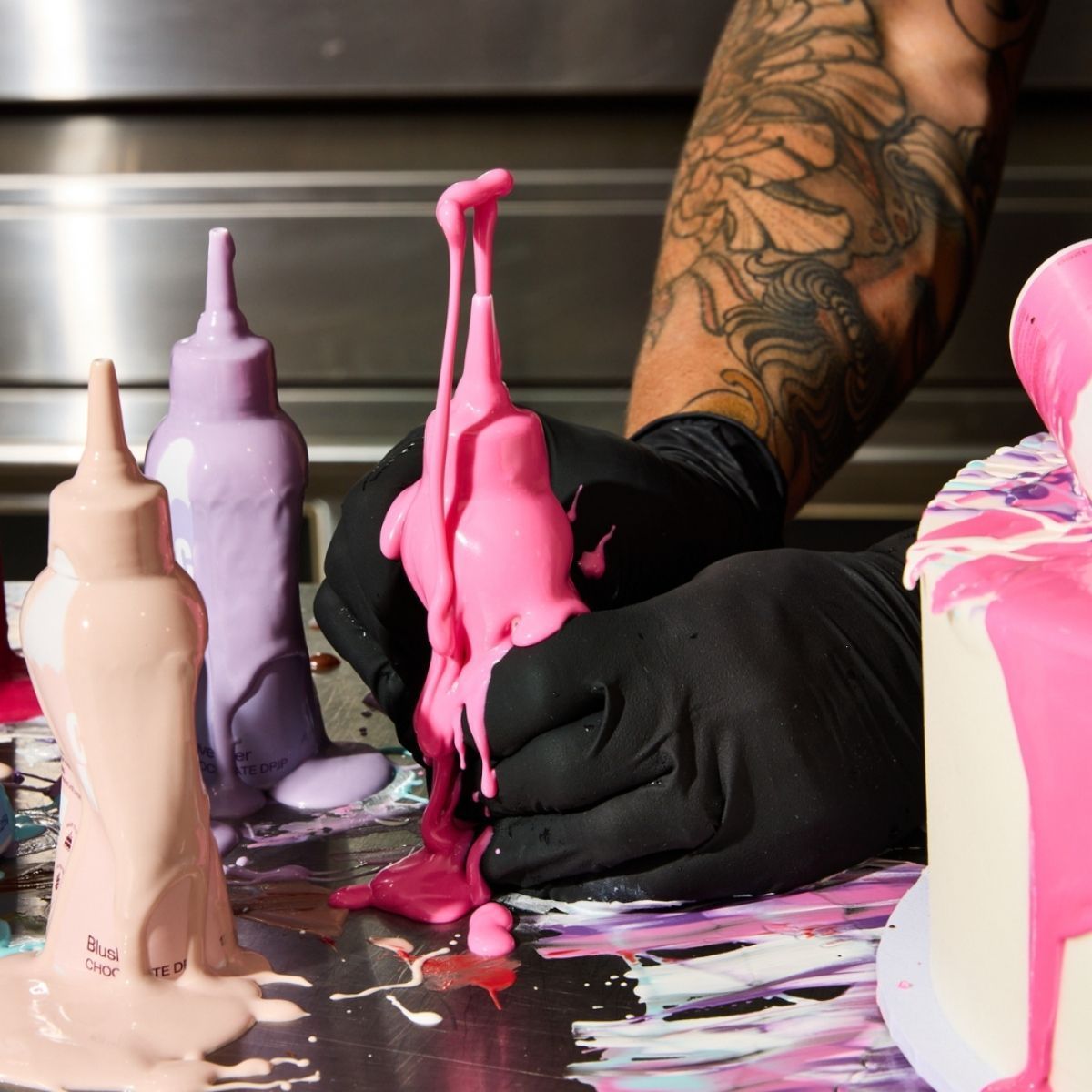 SALES!!Colour Mill Choco Drip 125g -CANDY - Drip σοκολάτας Έντονο Ροζ-ΑΝΑΛΩΣΗ ΚΑΤΑ ΠΡΟΤΙΜΗΣΗ 3/26