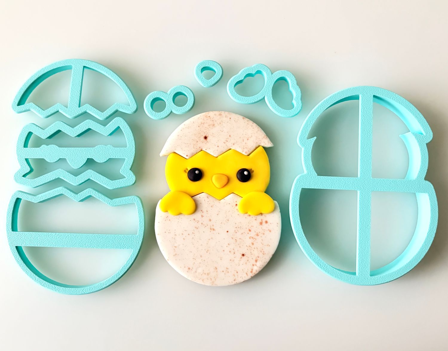 CBS Σετ 7 τμχ κουπάτ CHICK in an EGG Αυγό με Κοτοπουλάκι