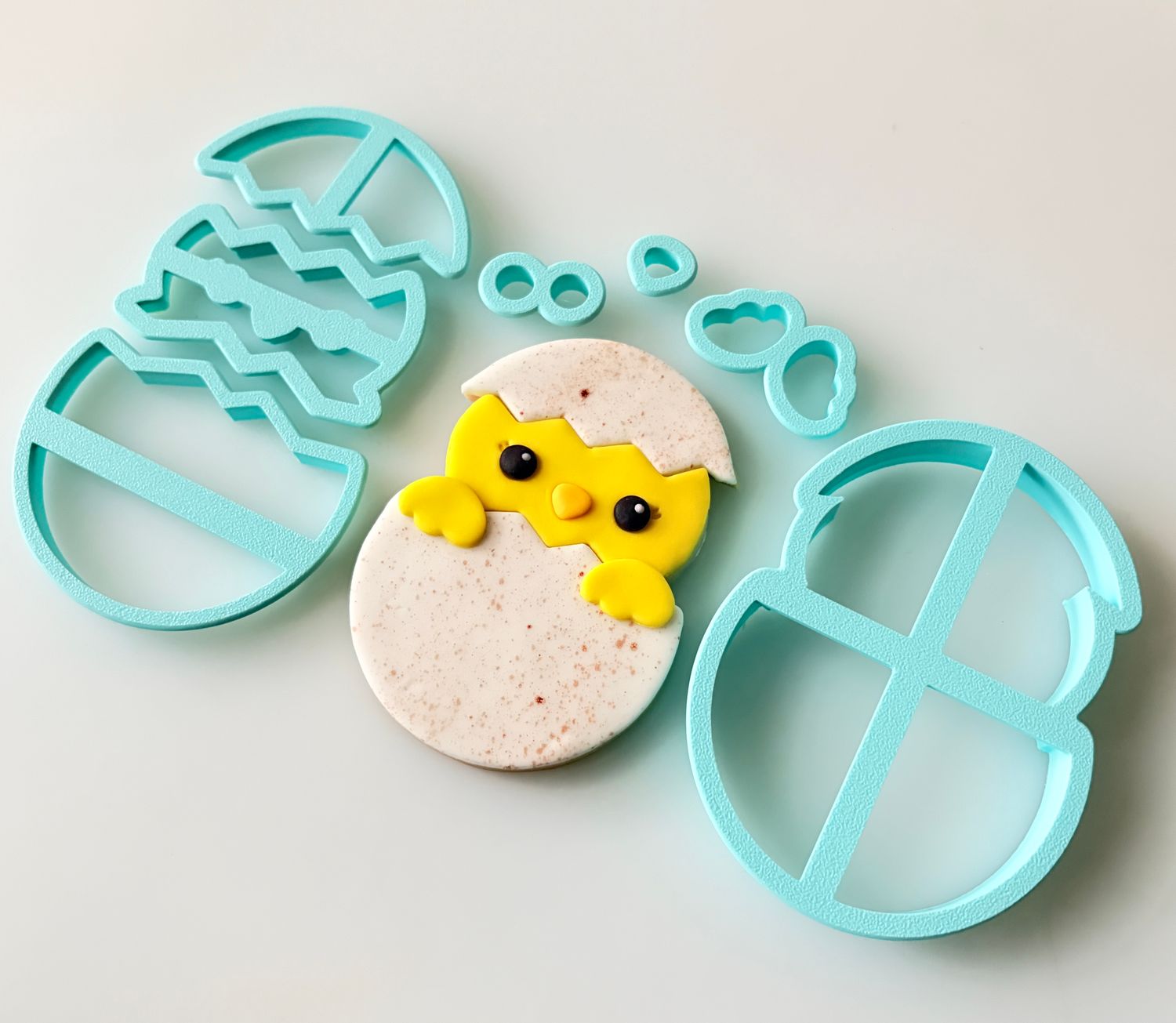 CBS Σετ 7 τμχ κουπάτ CHICK in an EGG Αυγό με Κοτοπουλάκι