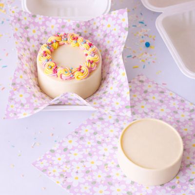 Bento Box Liner SPRING FLOWERS 50τμχ -Λαδόκολλα Ανοιξιάτικα Λουλούδια