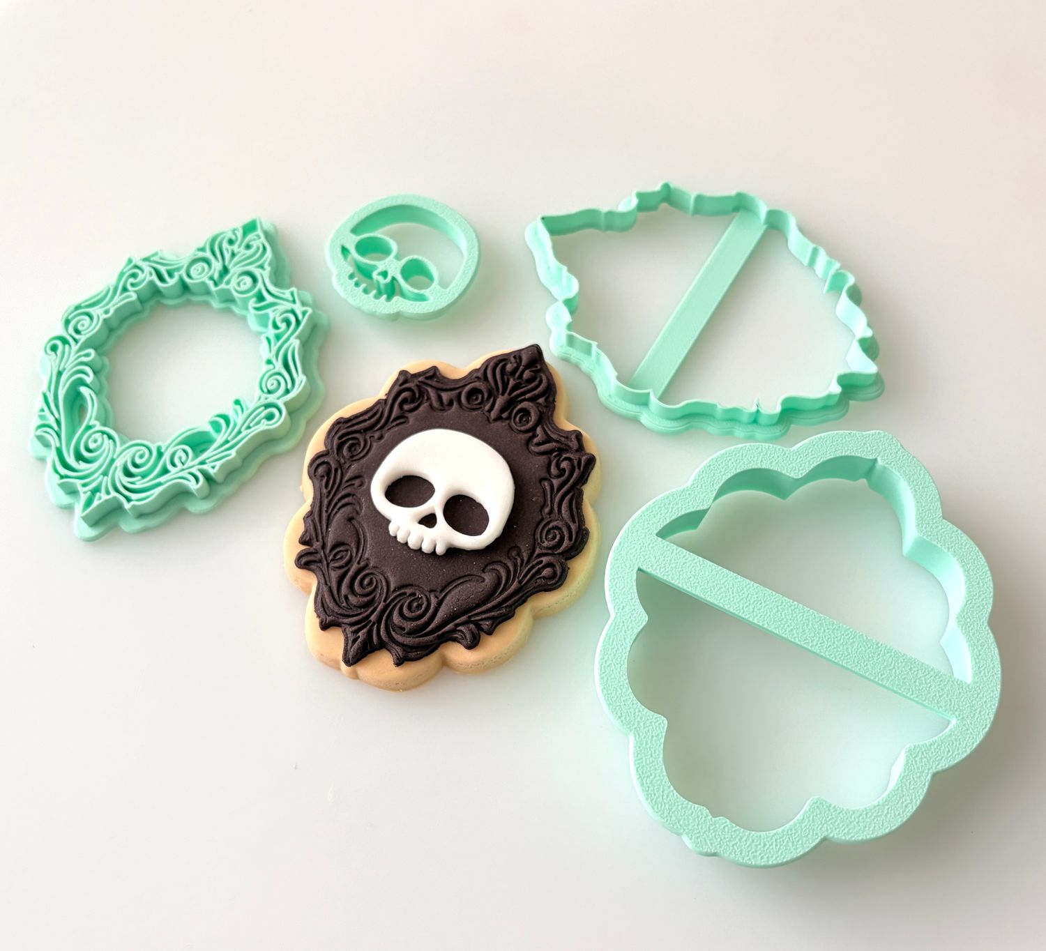 CBS Σετ 4 τμχ κουπάτ FRAMED SKULL  -