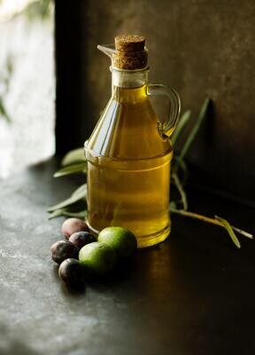 Argan Oil, Jojoba Oil, and Tea Tree Oil Beard Benefits