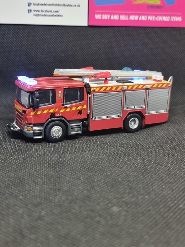 ATC65111 - Tiny Scania Major Pump with Leigh Models and Hobbies Light Bar
