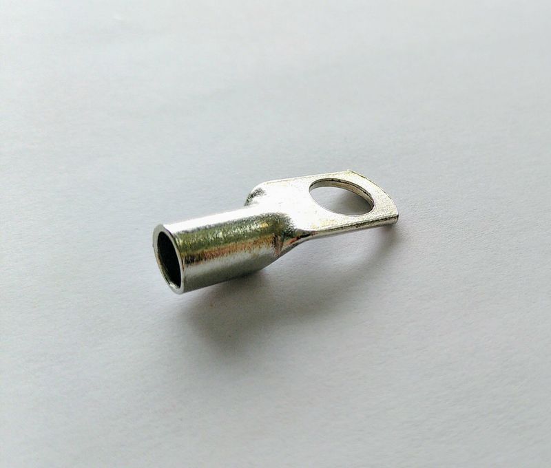 Rohrkabelschuh 16mm2 - passend für Anschlußgewinde an Tesla-Batteriemodul Rohrkabelschuh 16mm2 - passend für Anschlußgewinde an Tesla-Batteriemodul
