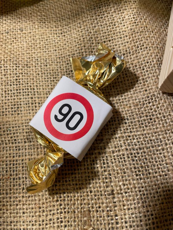 90er Nougat-Schoklädle 23g schwäbisch 90er Nougat-Schoklädle 23g schwäbisch