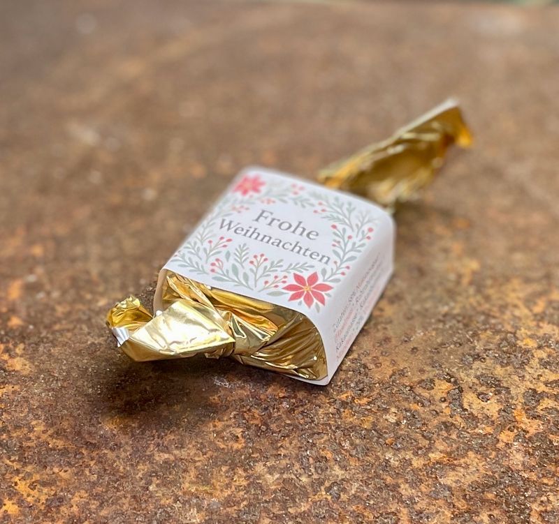 Frohe Weihnachten Nougat-Schoklädle 23g Frohe Weihnachten Nougat-Schoklädle 23g