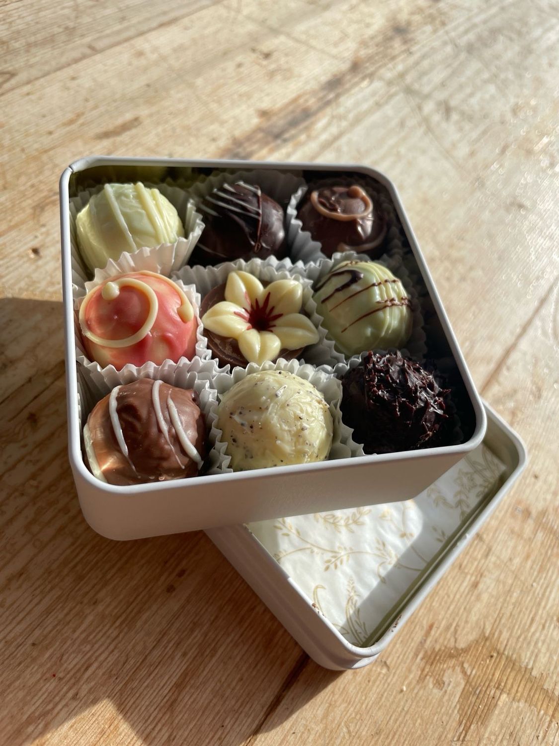 Metallbox Pralinen 09er ohne alkohol