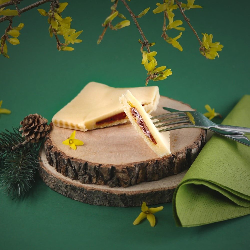 Marzipan Maultasche mit Nougatfüllung – handgefertigte schwäbische Süßigkeit 100g ? Marzipan Maultasche mit Nougatfüllung – handgefertigte schwäbische Süßigkeit 100g ?