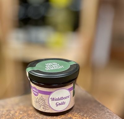 Waldbeeren Fruchtaufstrich „Gsälz Waldbeere“ 110 g ?? Waldbeeren Fruchtaufstrich „Gsälz Waldbeere“ 110 g ??