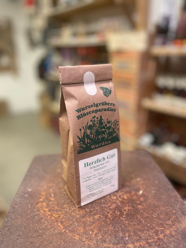 Herzlich Gut Kräutertee mit Weißdorn, Melisse & Schafgarbe – Bio Kräuterteemischung ? Herzlich Gut Kräutertee mit Weißdorn, Melisse & Schafgarbe – Bio Kräuterteemischung ?