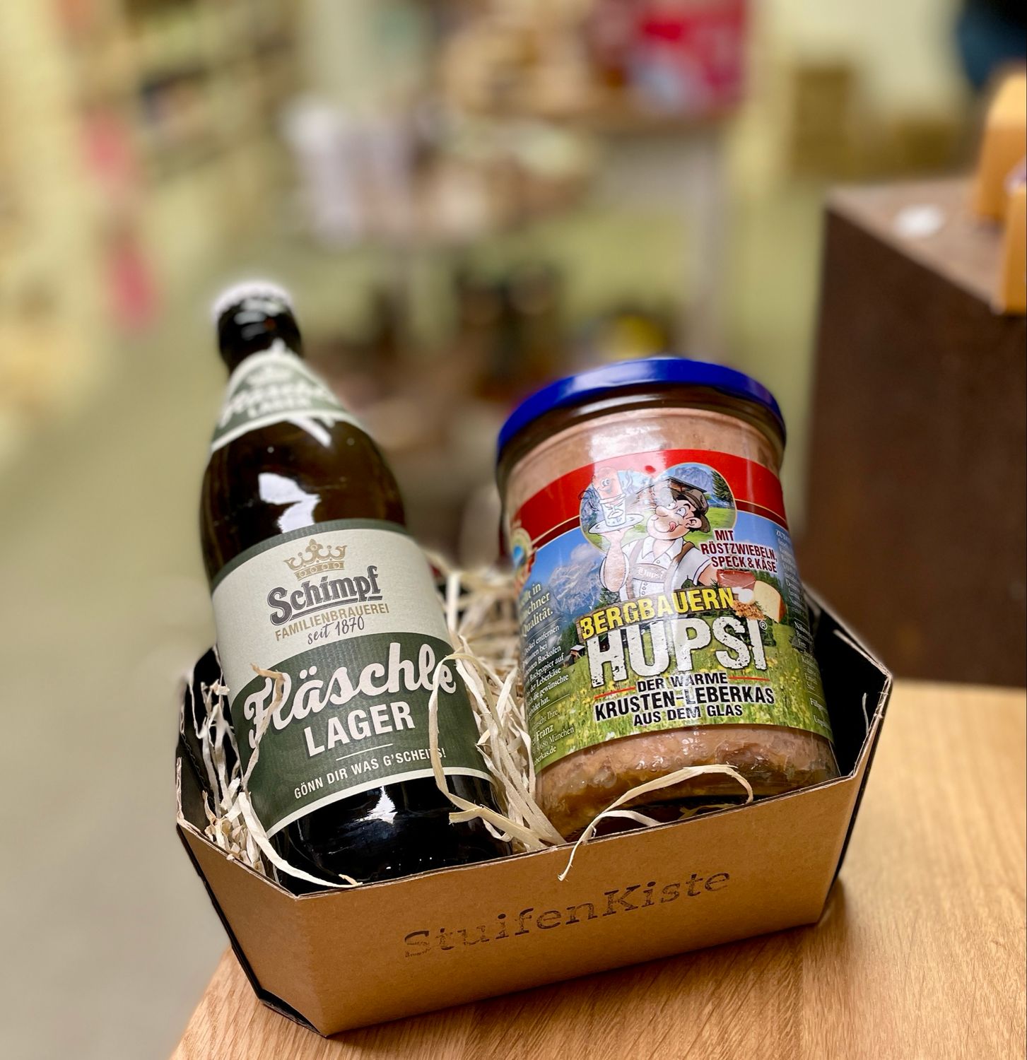 HUPSI – Geschenkset mit Bier & Backofen-Leberkäse im Glas | Herzhaftes Geschenk?