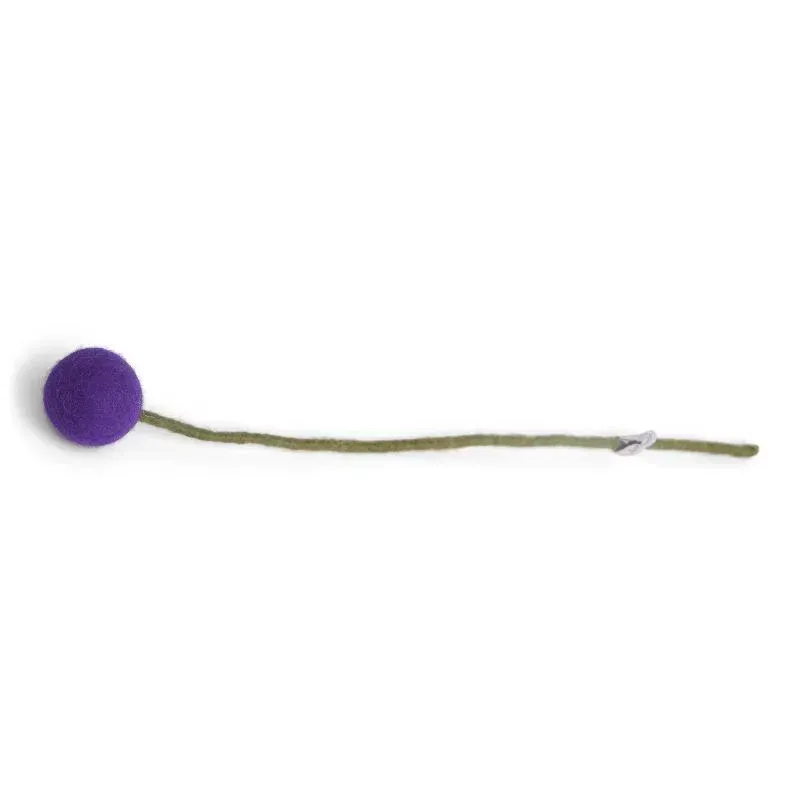 Filz Kugelblume Lila – Handgefertigte Deko-Blume 30 cm ? Filz Kugelblume Lila – Handgefertigte Deko-Blume 30 cm ?