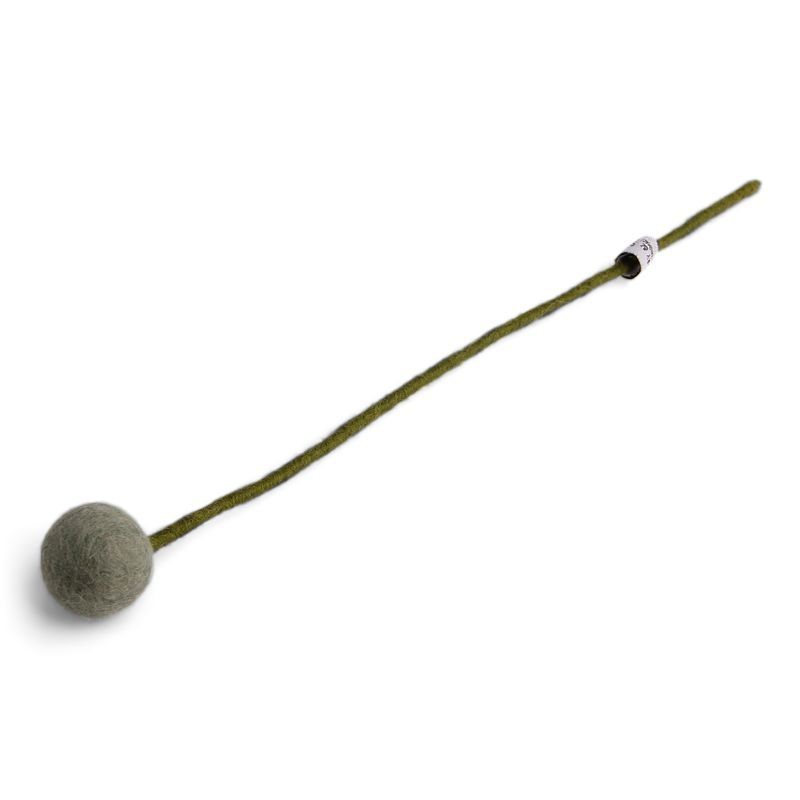 Filz Kugelblume Dusty Light Green Ø 3 cm – Handgefertigte Dekoblume 30 cm ? Filz Kugelblume Dusty Light Green Ø 3 cm – Handgefertigte Dekoblume 30 cm ?