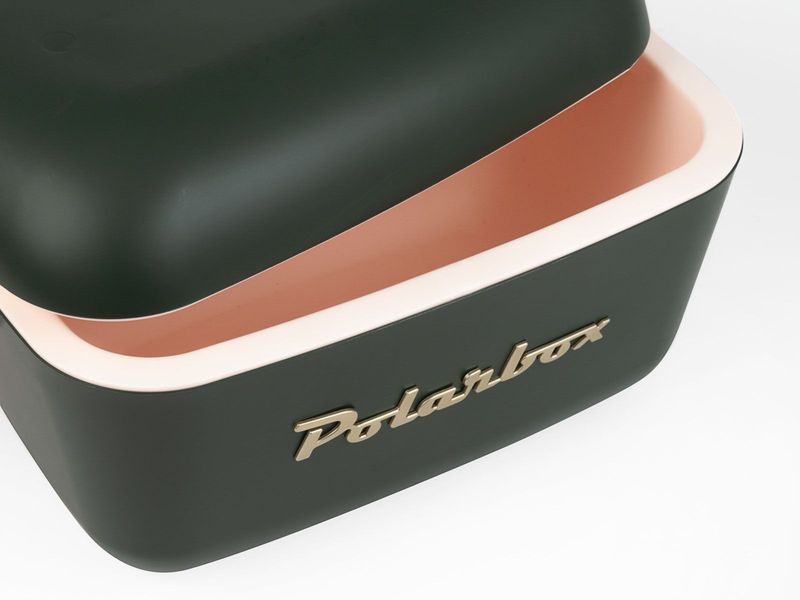Polarbox Kühlbox 12 Liter Green Forest mit beigem Innenraum & Gold-Logo ? Polarbox Kühlbox 12 Liter Green Forest mit beigem Innenraum & Gold-Logo ?