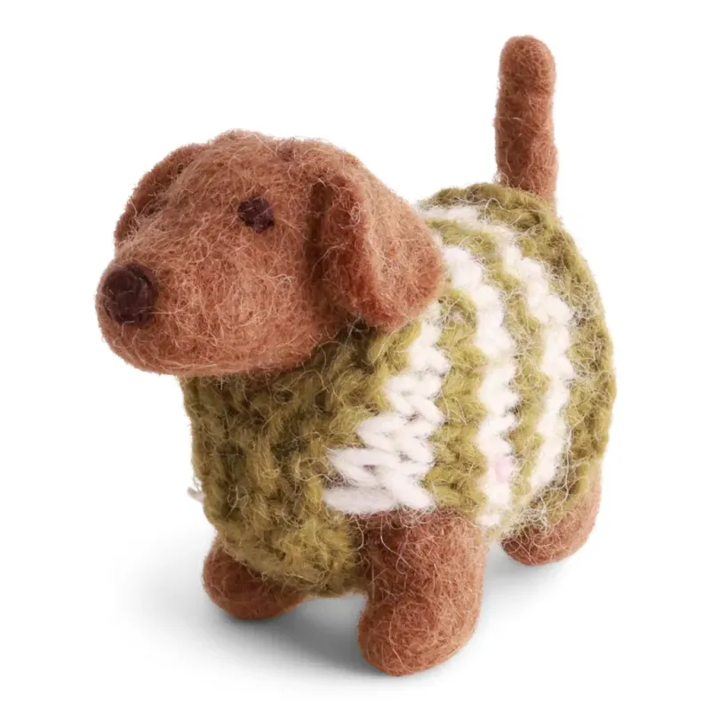 Hund - Dackel mit Strickpullover – handgefertigte Filzfigur mit grünem Pullover ? Hund - Dackel mit Strickpullover – handgefertigte Filzfigur mit grünem Pullover ?