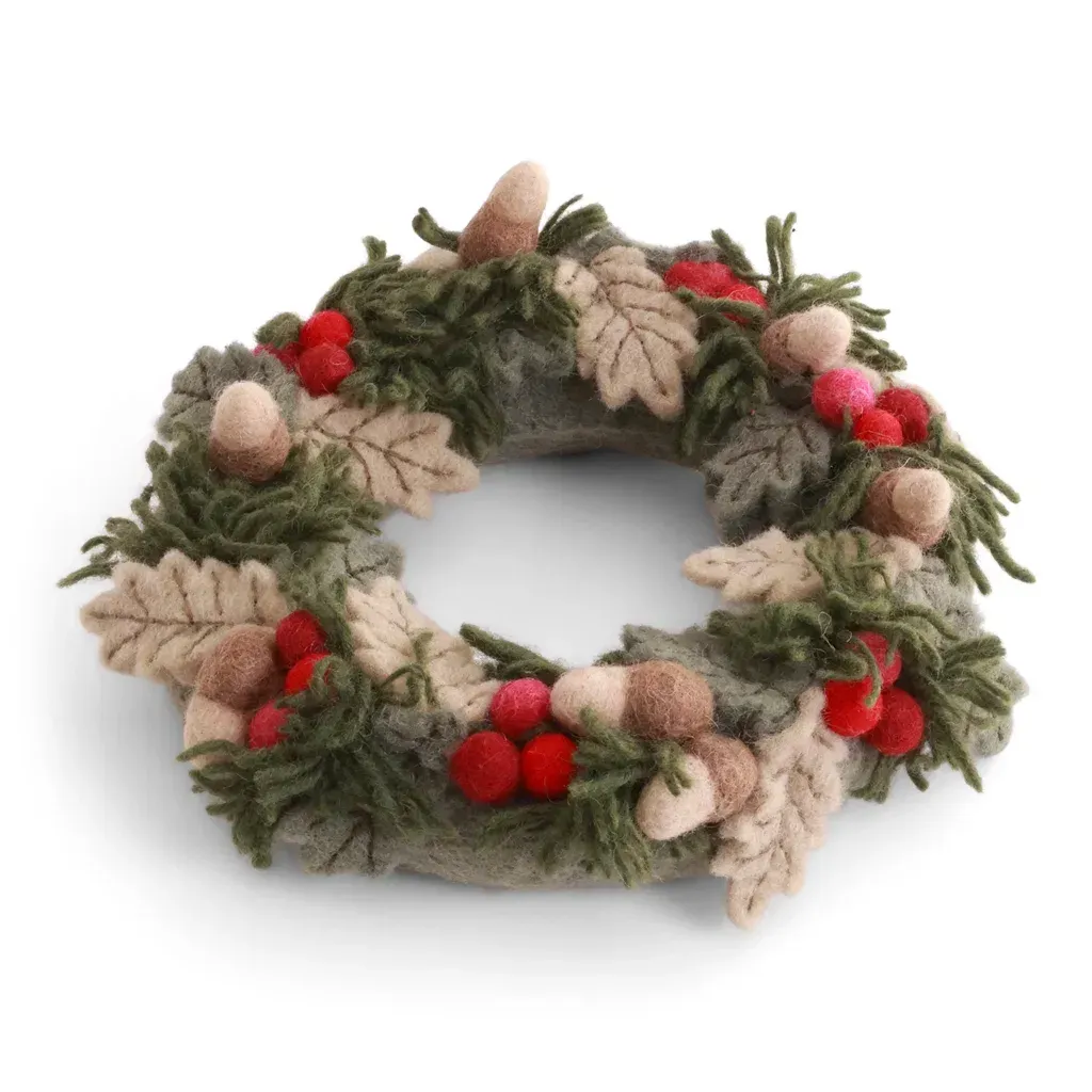 Weihnachtskranz mit roten Beeren, Blättern und Eicheln mit Aufhänger – handgefertigter Filzkranz ? Weihnachtskranz mit roten Beeren, Blättern und Eicheln mit Aufhänger – handgefertigter Filzkranz ?