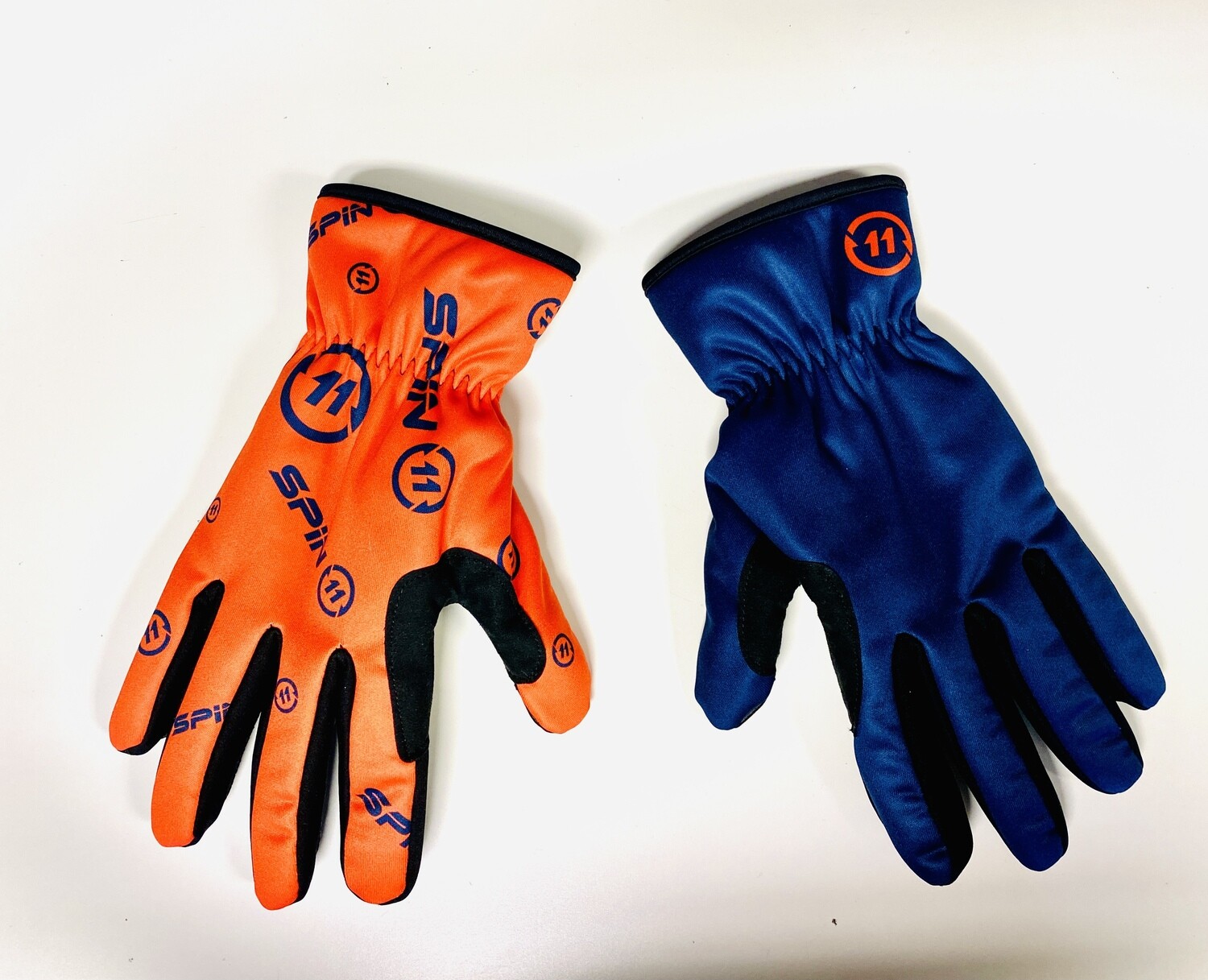 Winter gloves navy/orange
