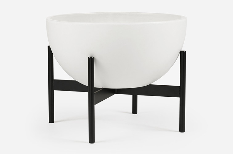 Modernica Case Study® Medium Bowl With Stand
