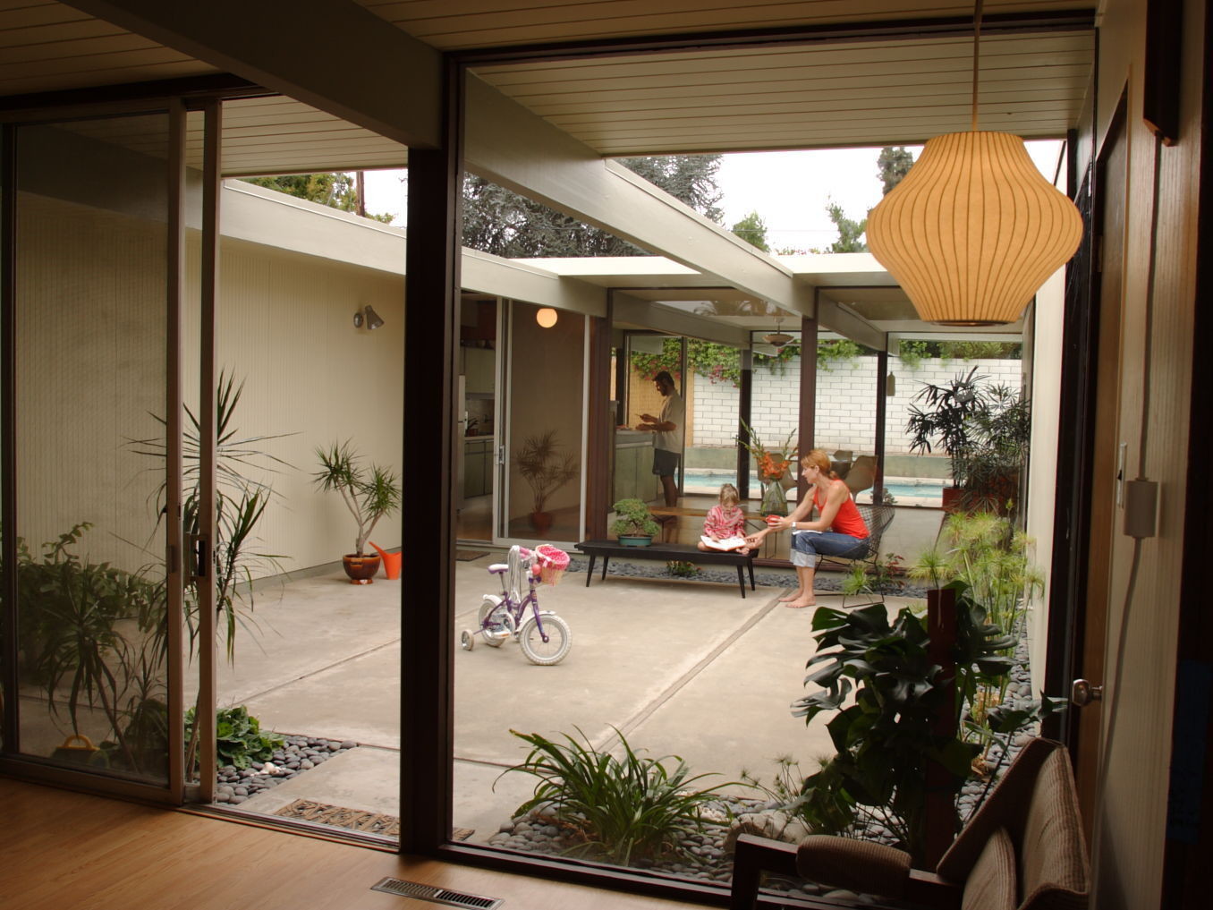 Herman Miller® Nelson® Pear Suspension Lamp