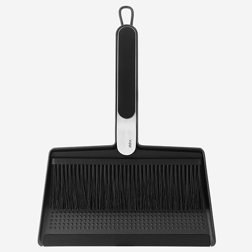 Vipp Broom & Dustpan