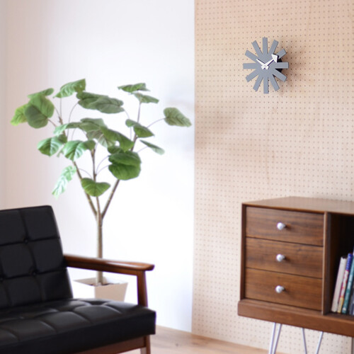 Vitra Asterisk Clock