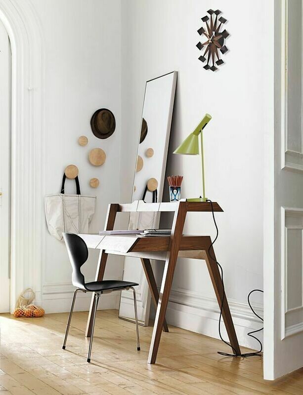 Vitra Polygon Clock