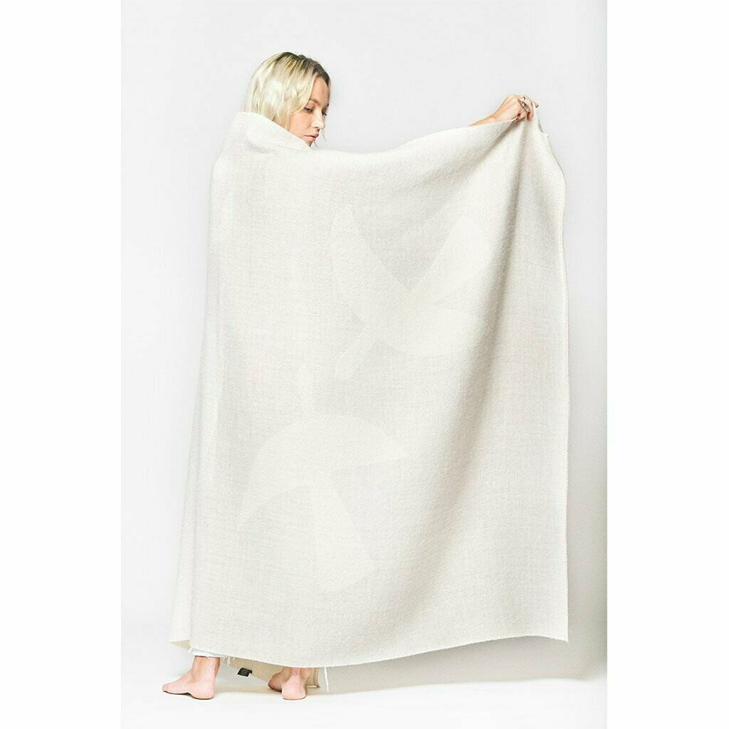 Blacksaw Lottalove Reversible Throw