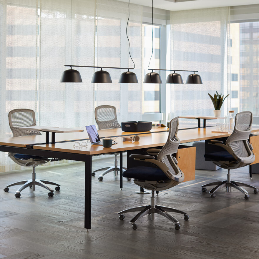 Knoll Generation Chair