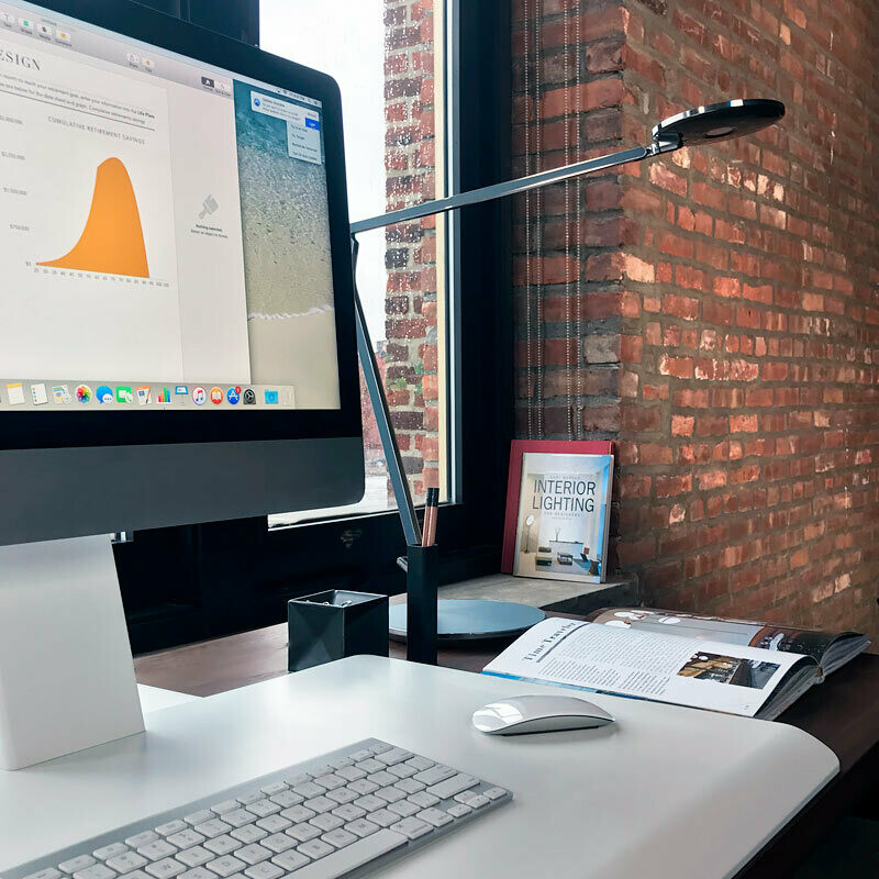 Humanscale Infinity Desk/Floor Lamp