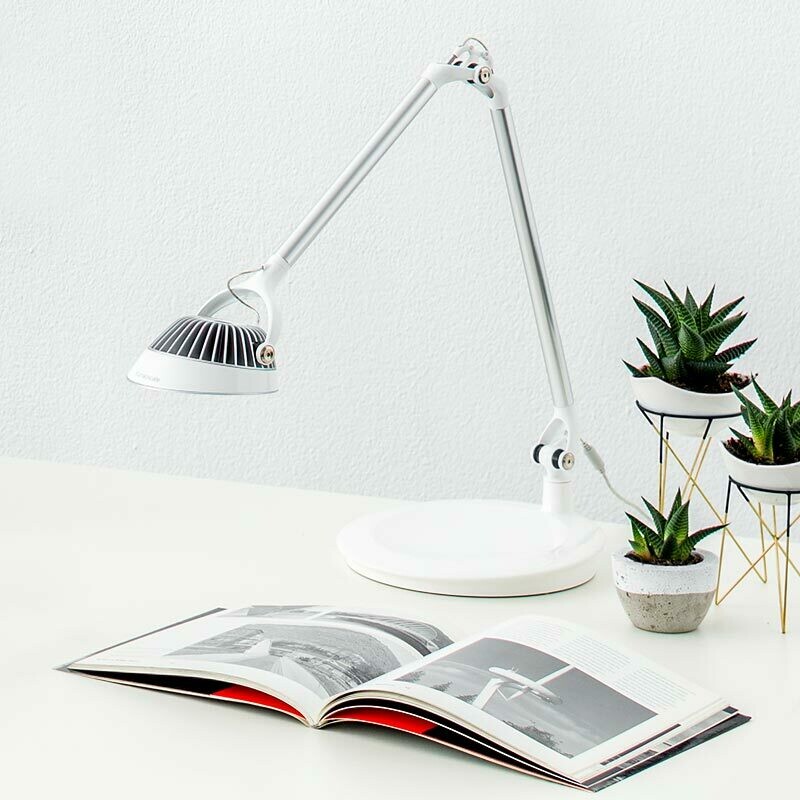 Humanscale Element Vision Desk Lamp