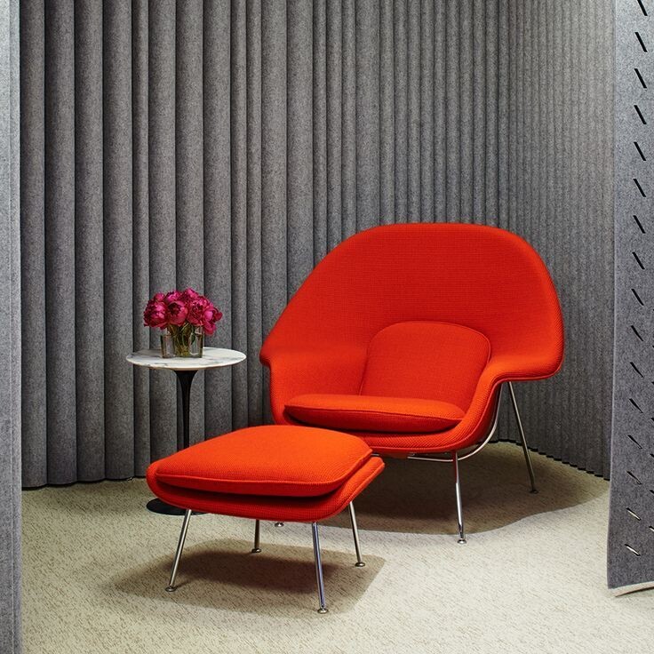Knoll Womb Ottoman