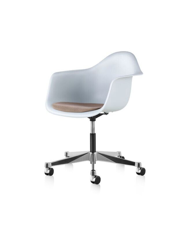 Herman Miller Eames Molded Task Armchair Herman Miller Eames Molded Task Armchair