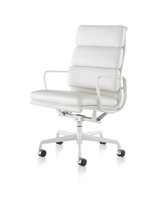 Herman Miller Eames® Soft Pad™ Executive Chair Herman Miller Eames® Soft Pad™ Executive Chair
