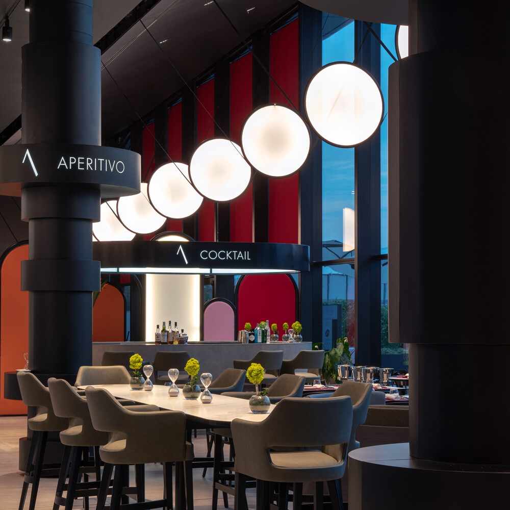 Artemide Discovery Vertical Suspension Lamp