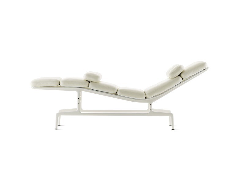 Herman Miller Eames® Chaise