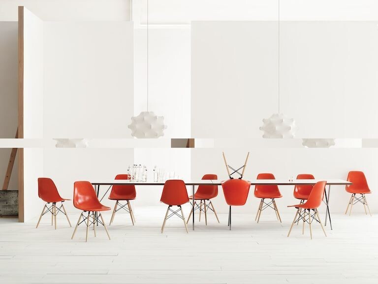 Herman Miller Nelson™ X-Leg Table