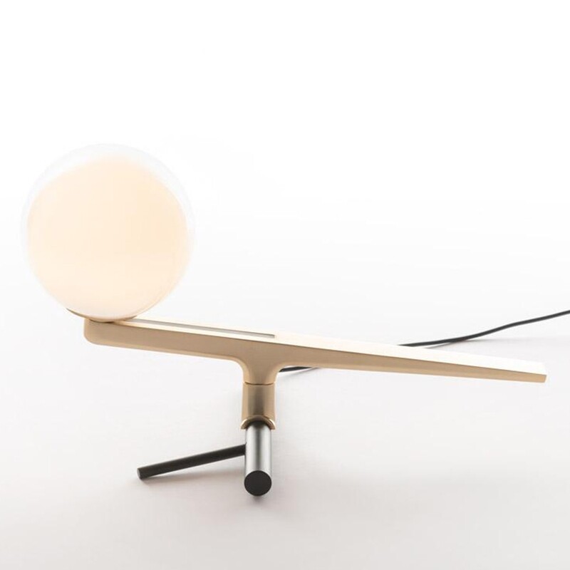 Artemide Yanzi Table Lamp