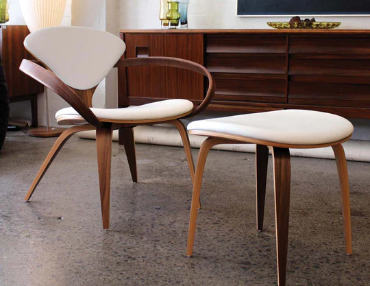 Cherner Ottoman – with seat pad