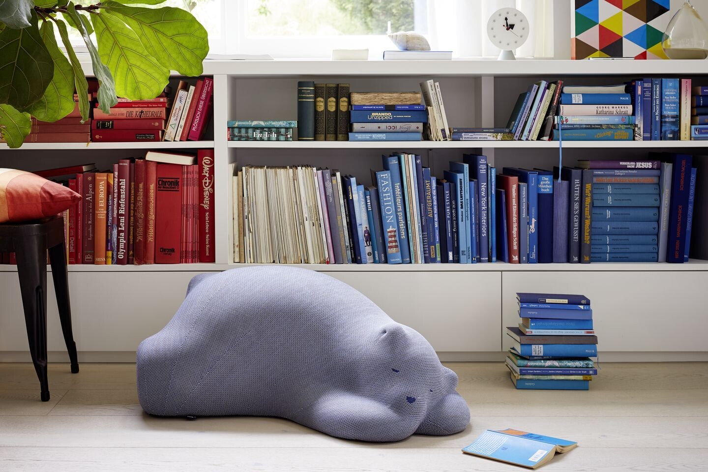 Vitra Resting Animal, Bear