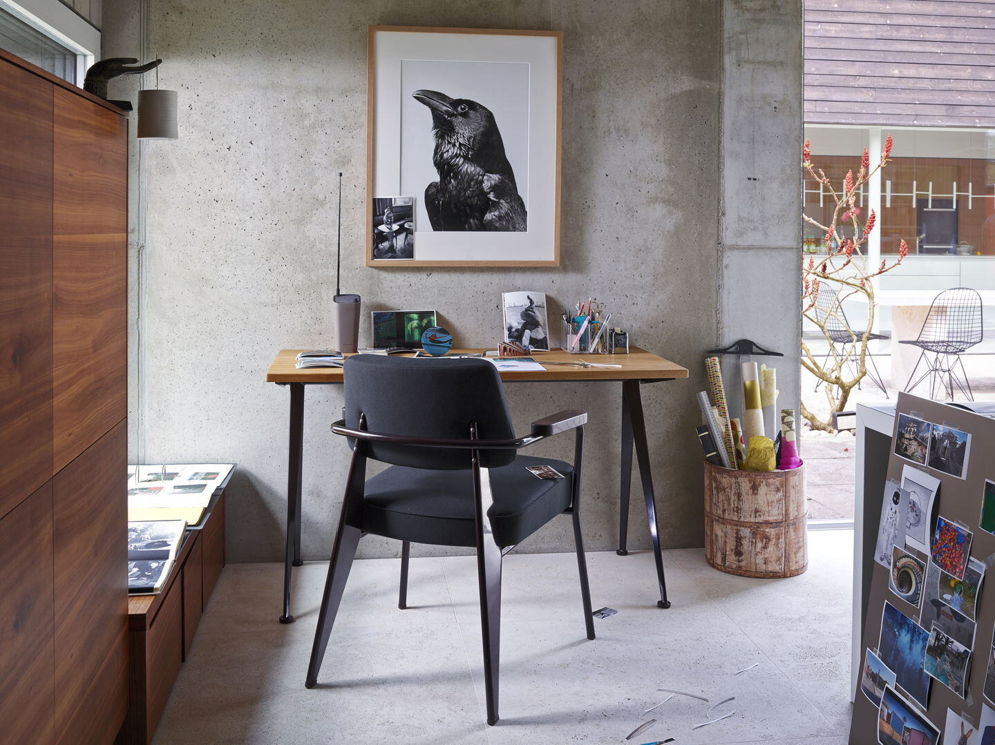 Vitra Compas Direction Desk