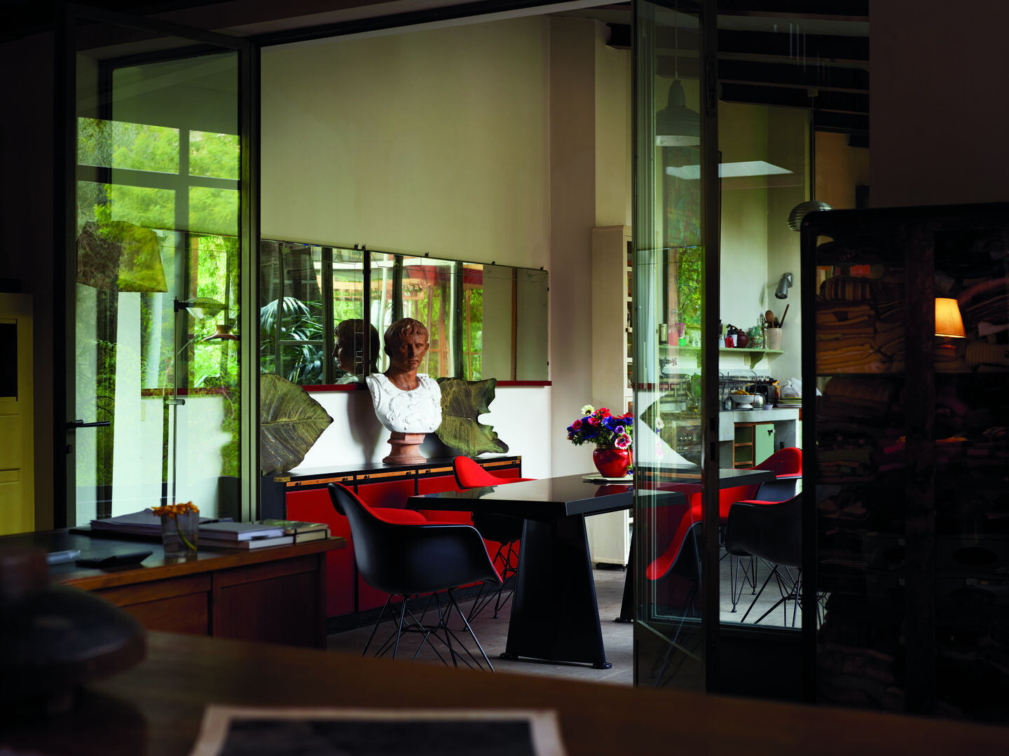 Vitra Trapèze Table